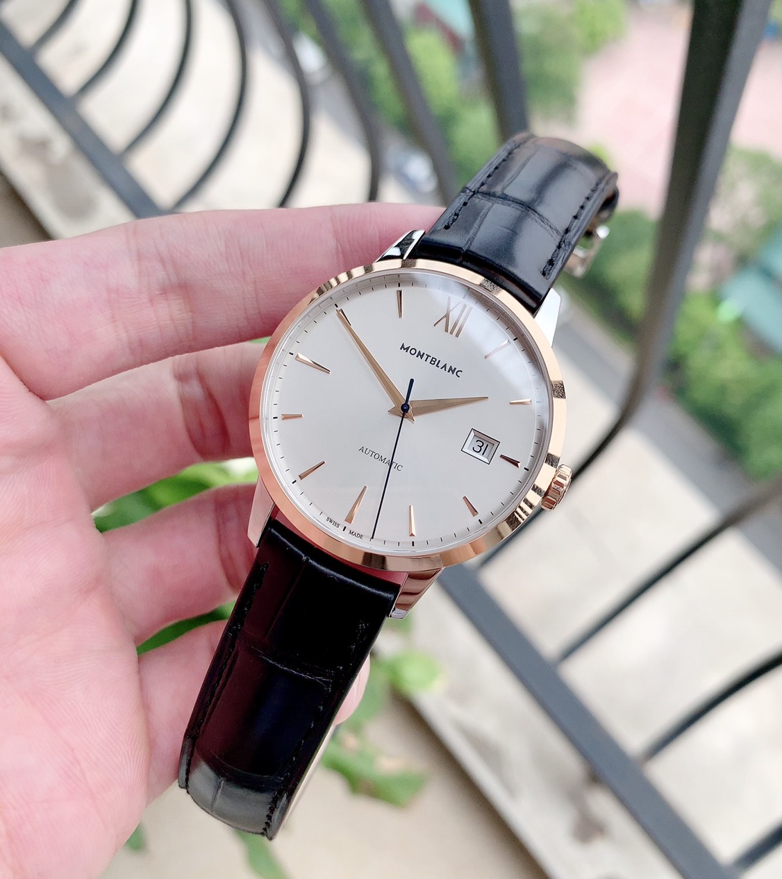 tong quan ve dong ho montblanc.1