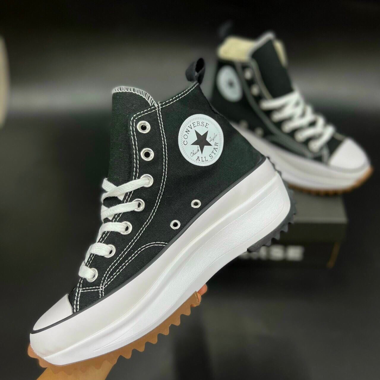 thong tin chi tiet giay converse run star hike.3