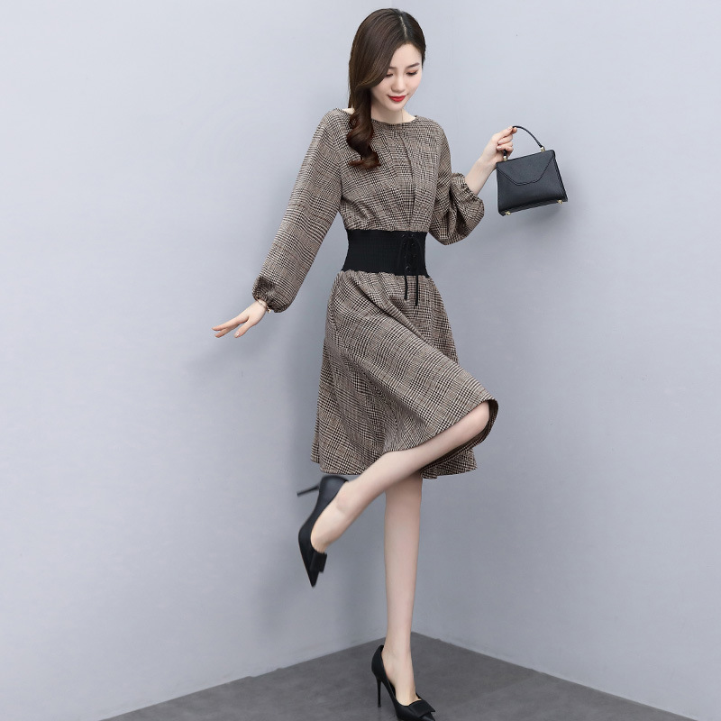 nhung cach phoi do cho nang di lam ngay nong.4