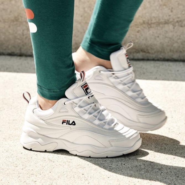 top nhung doi giay fila de cao dang mua nhat hien nay.6