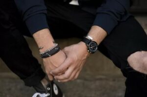 luu y khi mix dong ho va vong tay nu5