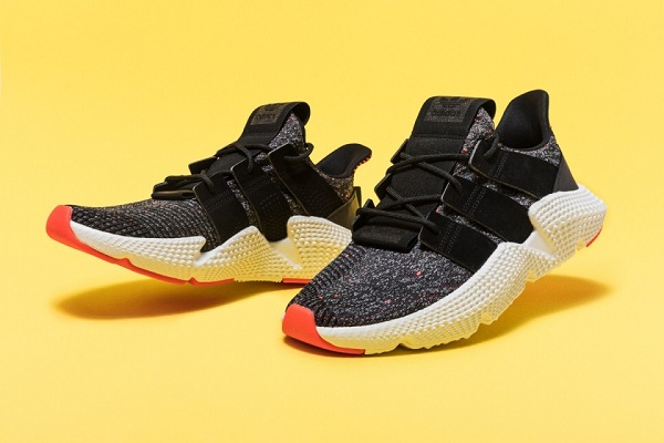 hoa than thanh fashionista cung ban phoi hoan hao voi giay adidas prophere.1