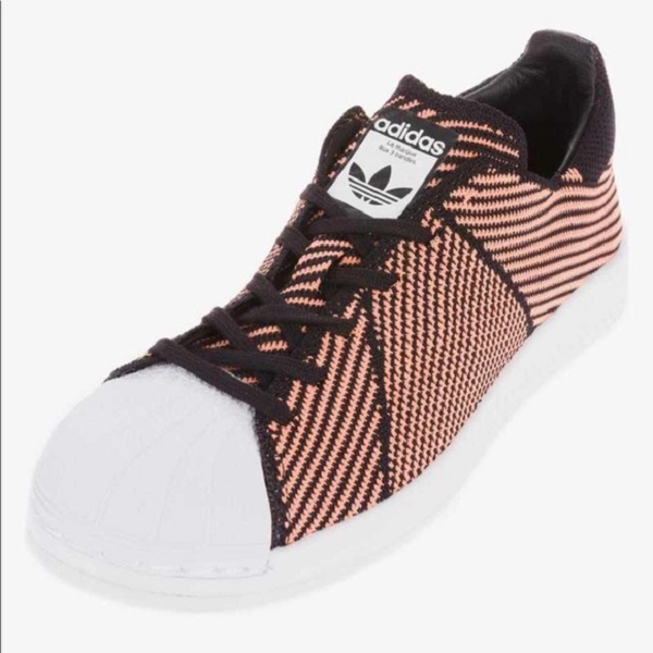 diem danh nhung doi giay adidas superstar dang so huu nhat.5