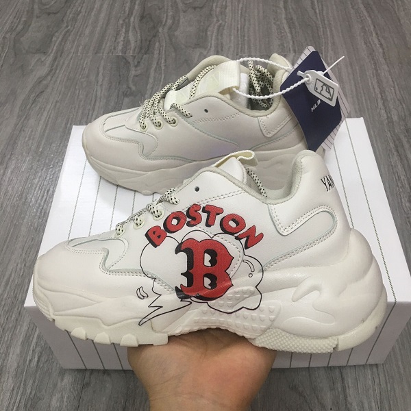 diem danh nhung mau giay mlb boston dang so huu nhat.3