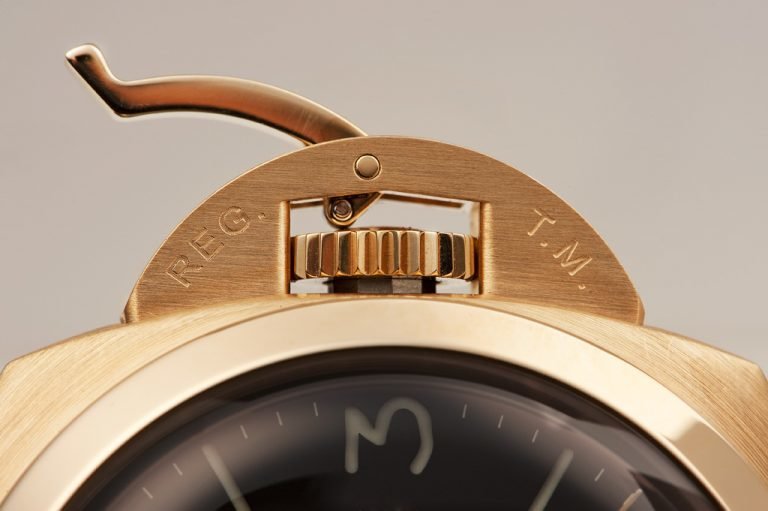 cach nhan biet that gia dong ho panerai.4