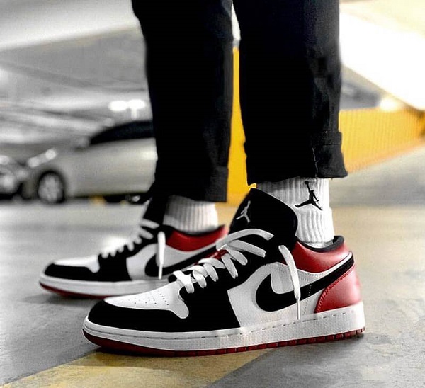 10 cach phoi do nam nu voi giay nike jordan.5