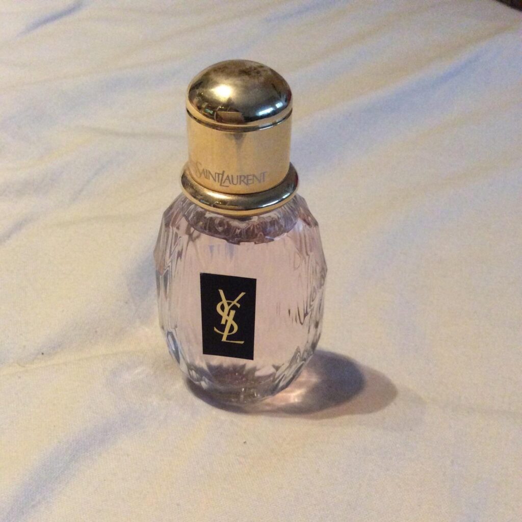 5ae8a550a8dd1410e4cd236b