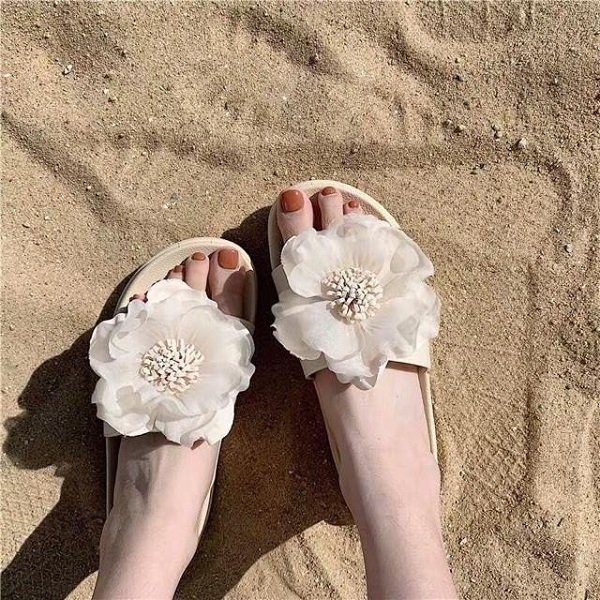 goi y nhung mau dep di bien dang mua nhat 2022.2