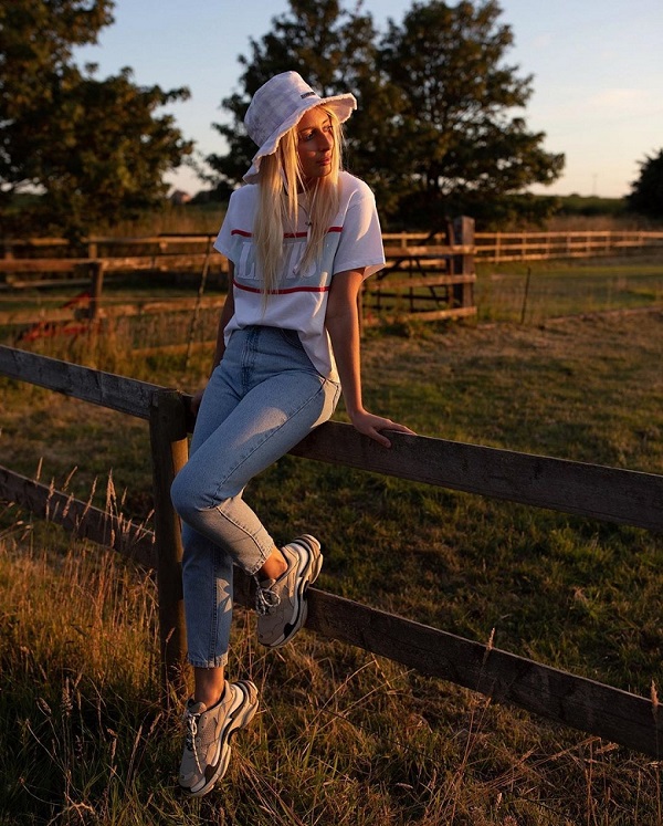 hoc cach phoi do nam nu voi giay the thao balenciaga.5