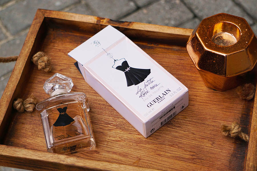 L a Pe tite Ro be No ire E DT for women