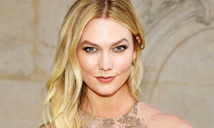 bi mat dang sau lan da sang min cua cac my nhan hollywood 3