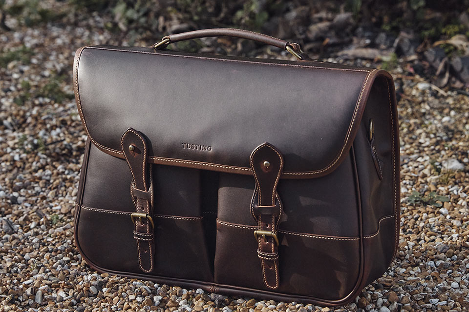 diem danh nhung thuong hieu tui xach den tu xu so suong mu.6