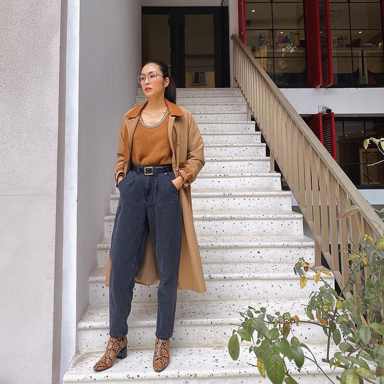 hoc cach phoi do voi tone nau don gian ma van phong cach.3