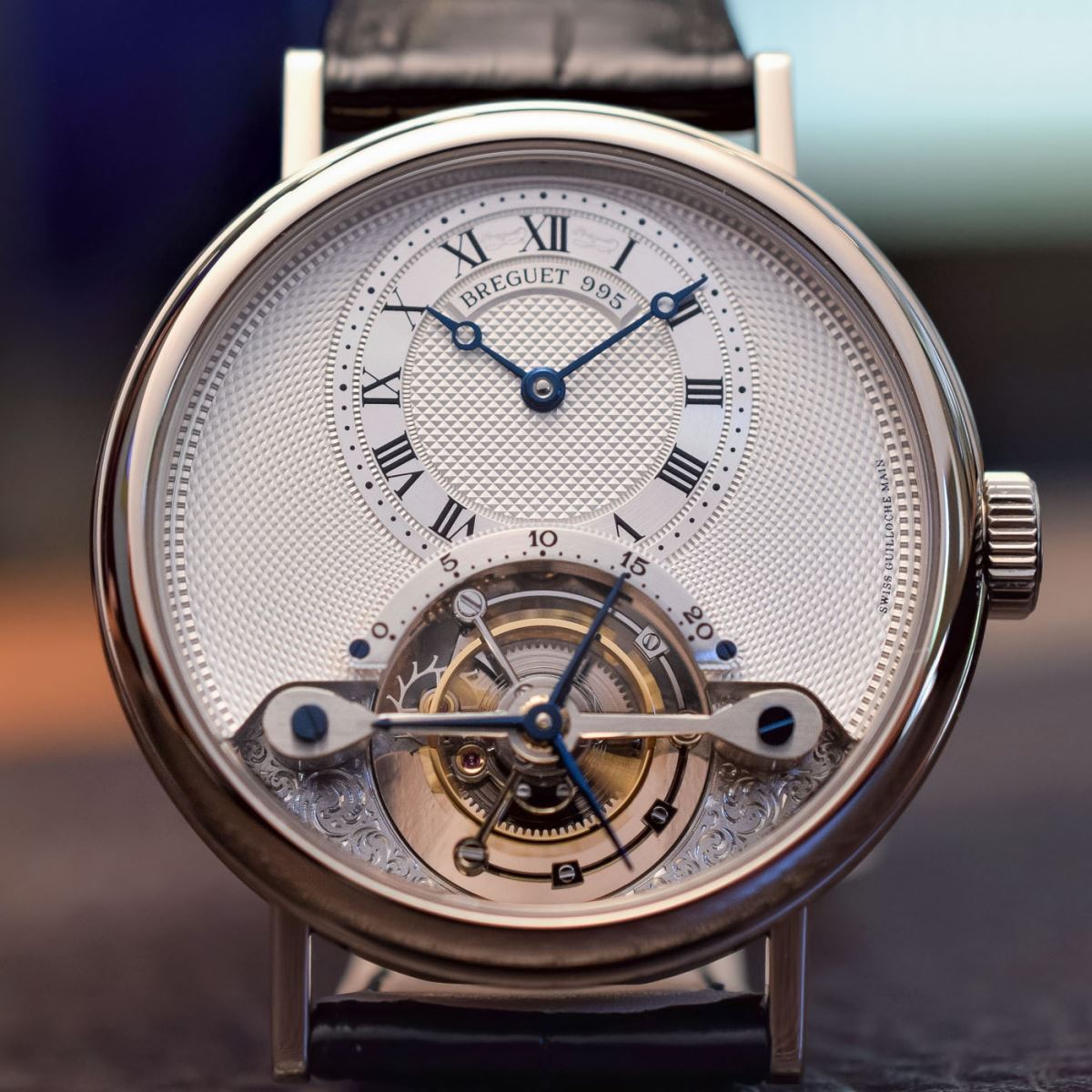 diem danh nhung loai mat dong ho so pho bien tren the gioi phan 1.12