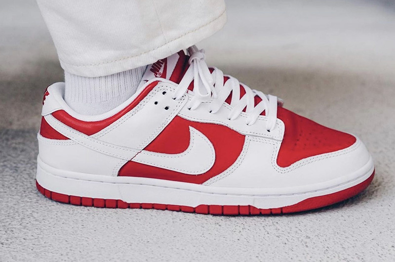 tim hieu ve giay dunk university red chinh hang.3