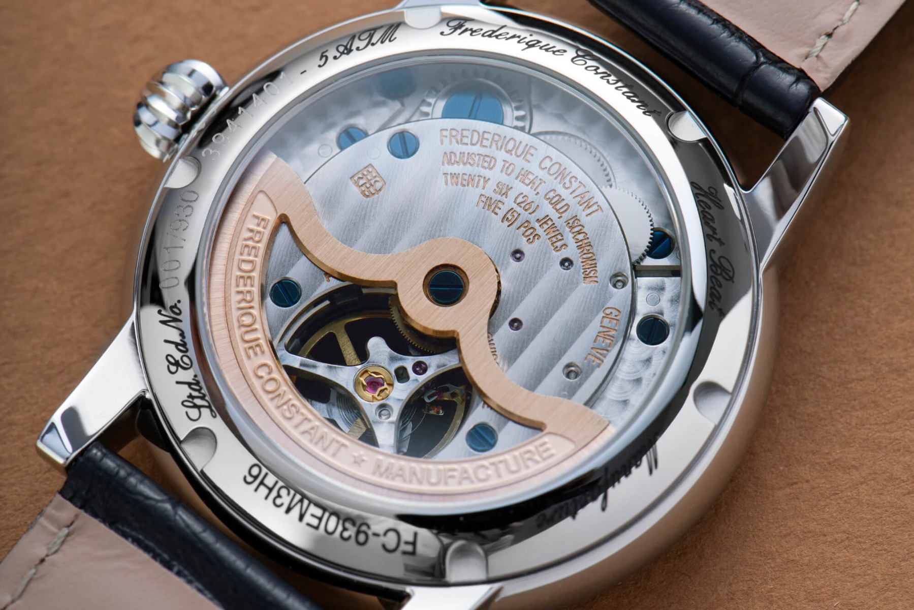 classics heart beat manufacture moi nhat cua frederique constant.5