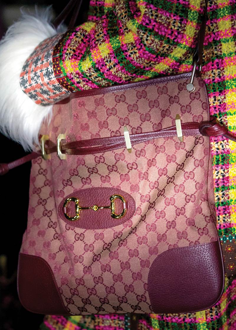 thong tin chi tiet ve chiec tui xach gucci 1955 horsebit.3