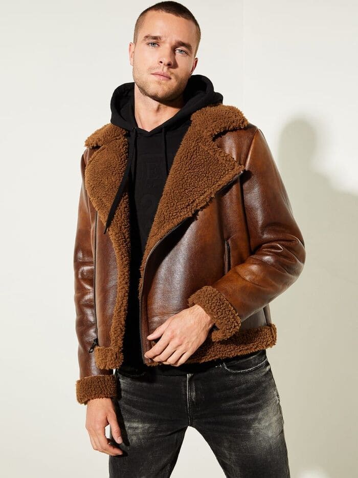 trai nghiem voi ao khoac da lon cho mua dong nam nay.5