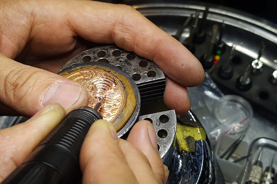 hinh thuc khac len vo dong ho va nhung uu nhuoc diem ma ban can luu y.3