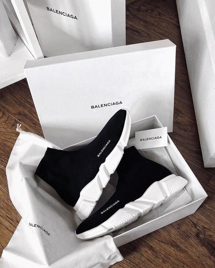 nhung mau giay balenciaga danh cho nam va nu ma ban nen so huu.6