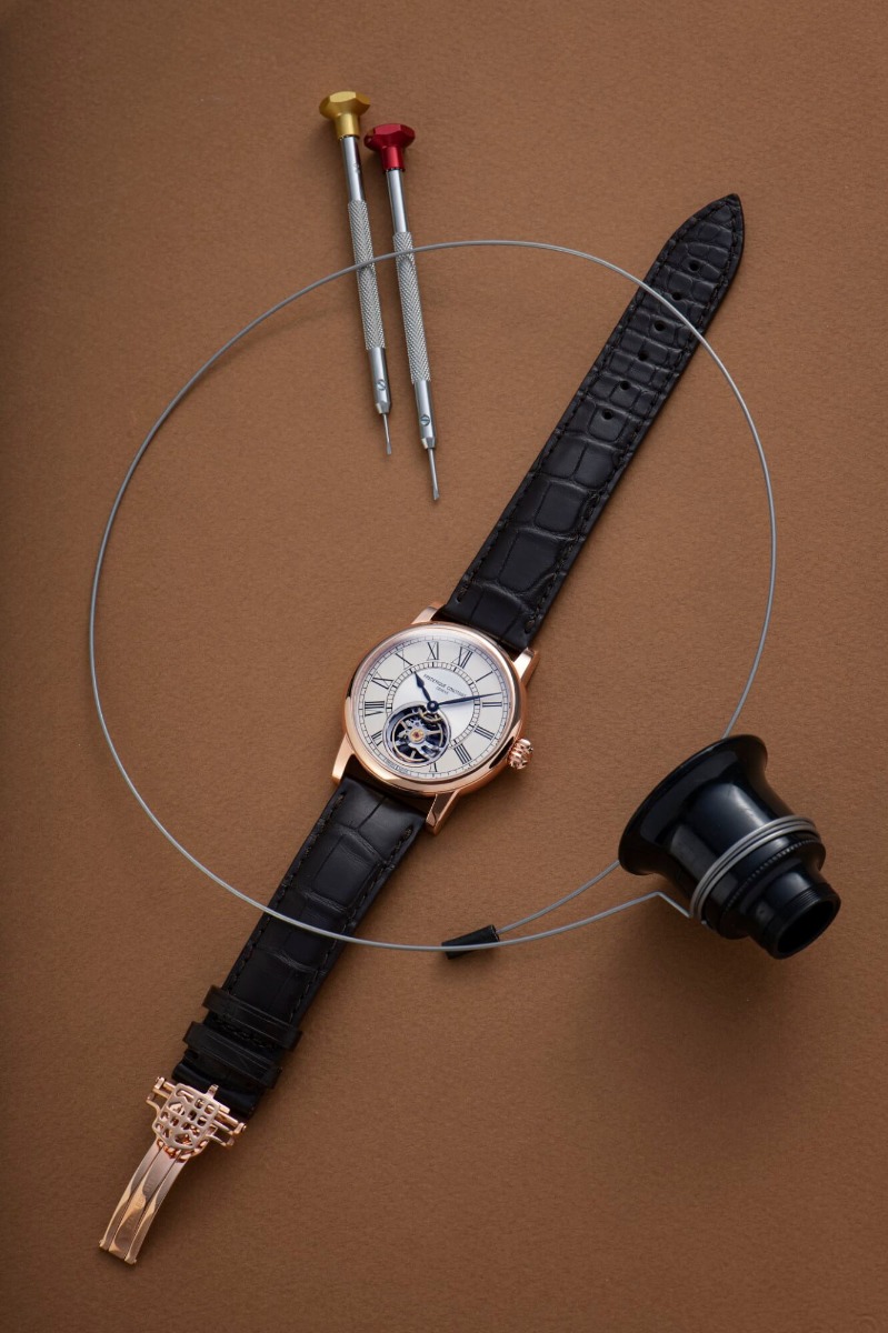frederique constant trinh lang bst frederique constant classics heart beat manufacture dang so huu.5