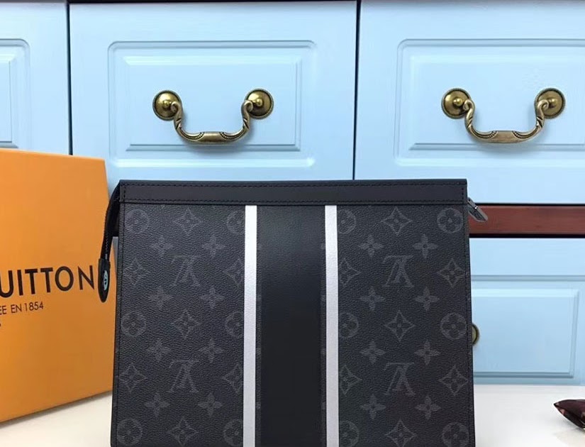 diem danh nhung mau clutch lv nam dang so huu nhat hien nay.3