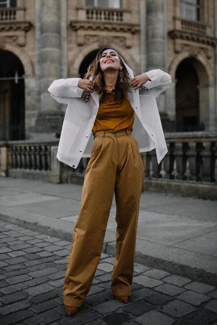 mach nang nhung cach phoi do voi ao polo nu.6