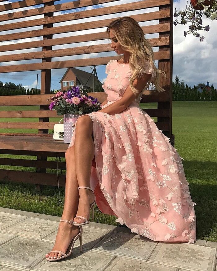 vay hong mang giay mau gi de giup nang nang tam phong cach.6