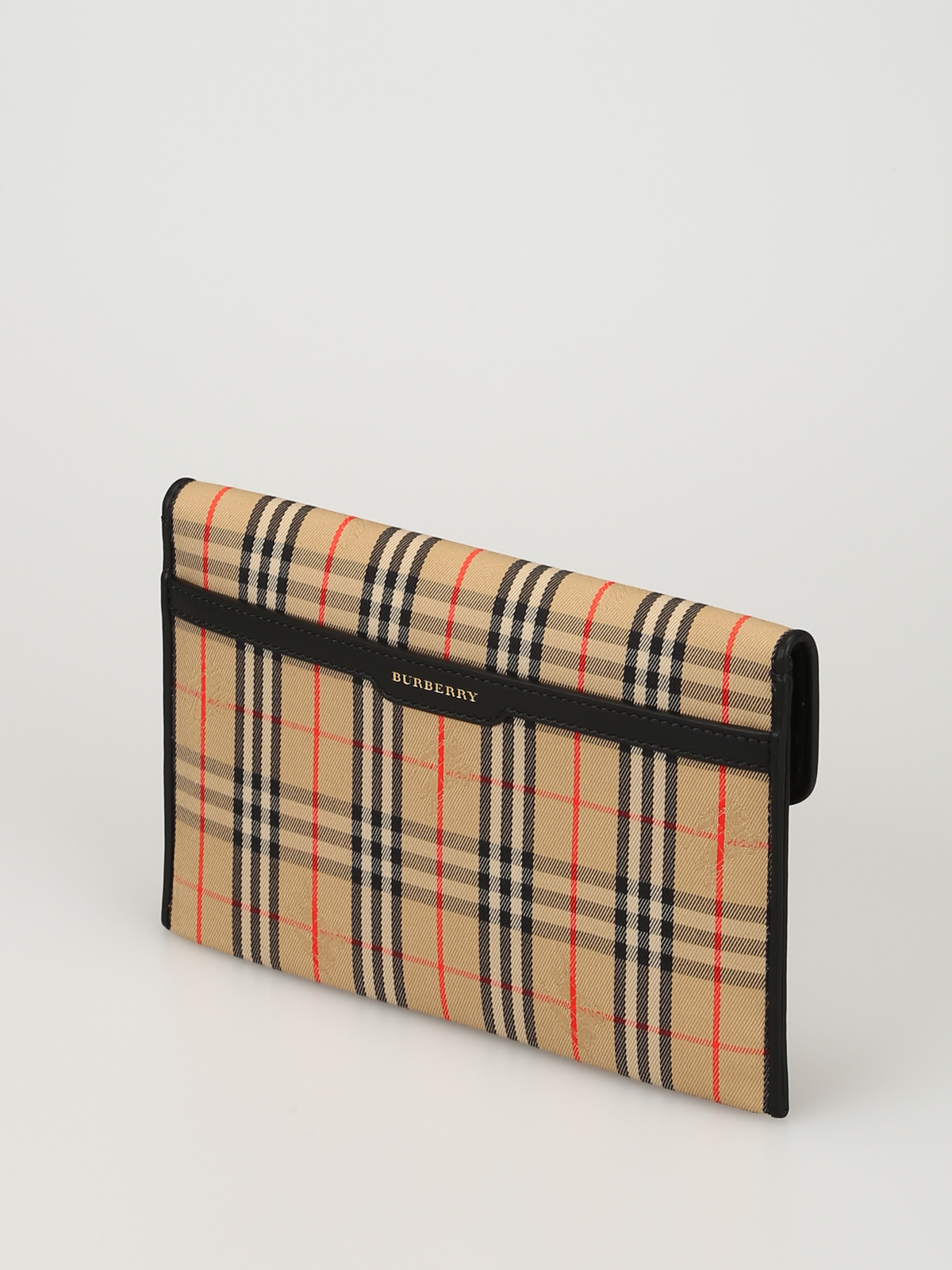 clutch nam burberry chiec clutch dang so huu cua dang may rau.6