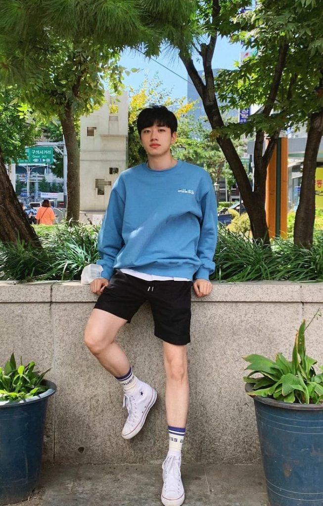 diem danh nhung kieu phoi do voi quan short nam ca tinh.8