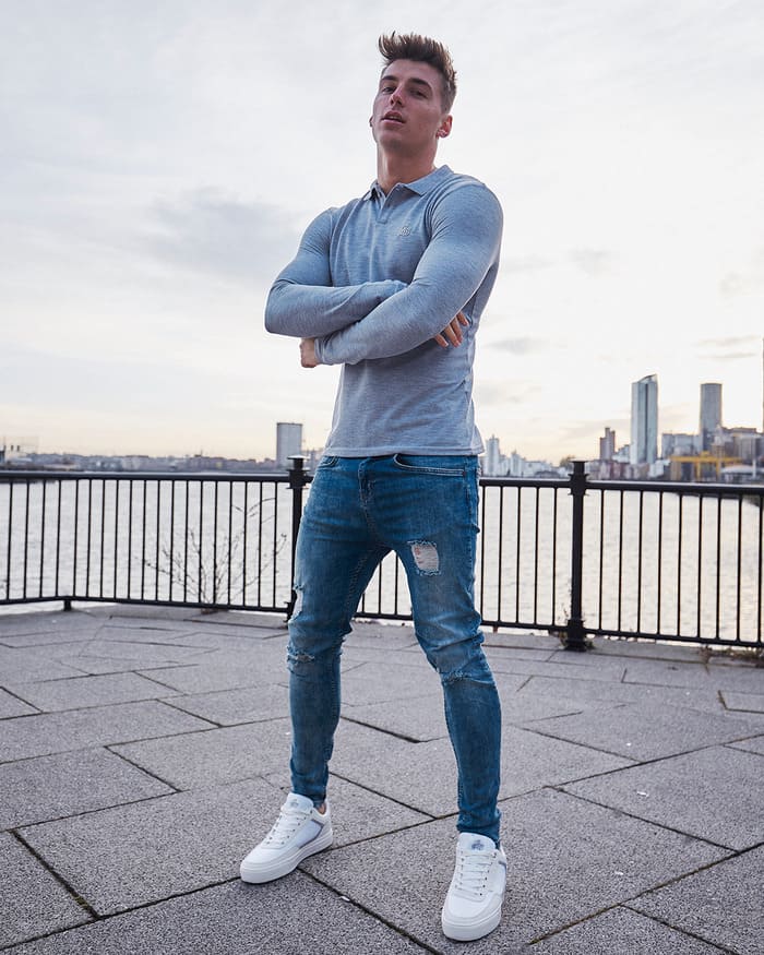 hoc cach phoi do voi ao thun tay dai nam cho mua dong sap toi.3