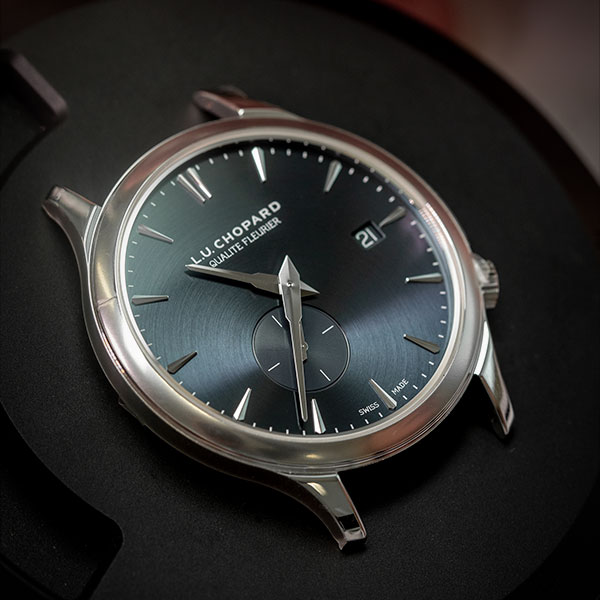 diem danh nhung mau dong ho duoc menh danh la mong nhat the gioi.11