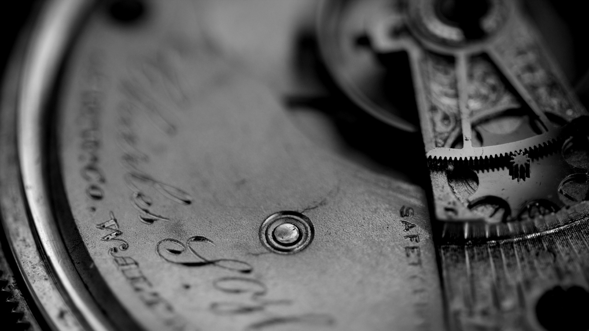 lich su phat trien nen cong nghiep dong ho thuy sy.2