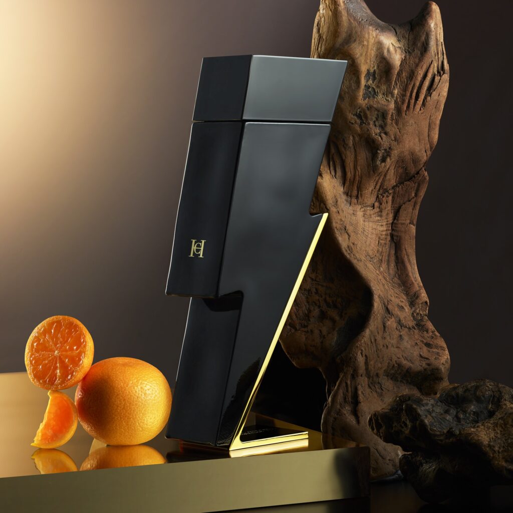 1661247181922 Nuoc hoa Carolina Herrera Bad Boy EDT 3