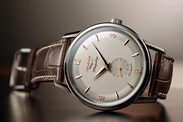 chon dong ho thich hop tang thay co.2