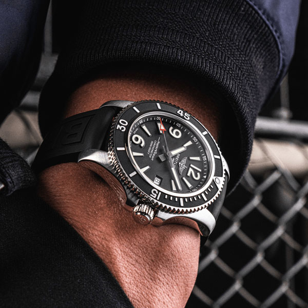 nhung luu y khi lua chon dong ho deo tay vao mua he.5