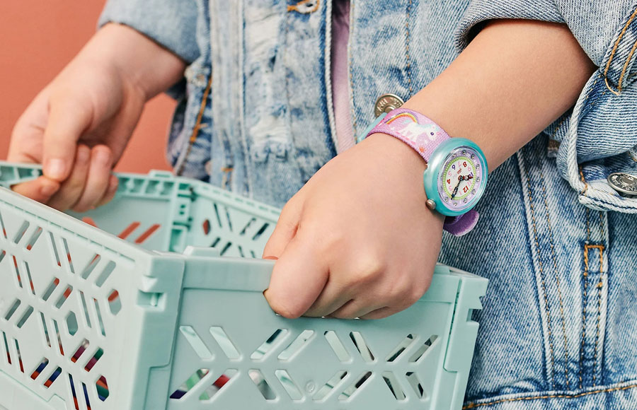 cach chon dong ho phu hop nhat voi tre em den truong.2