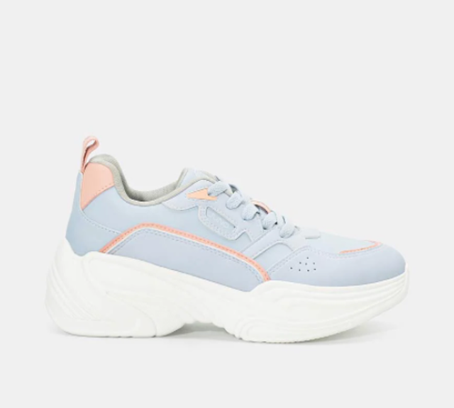 top nhung doi giay the thao de cao nang nam lun khong nen bo lo.3