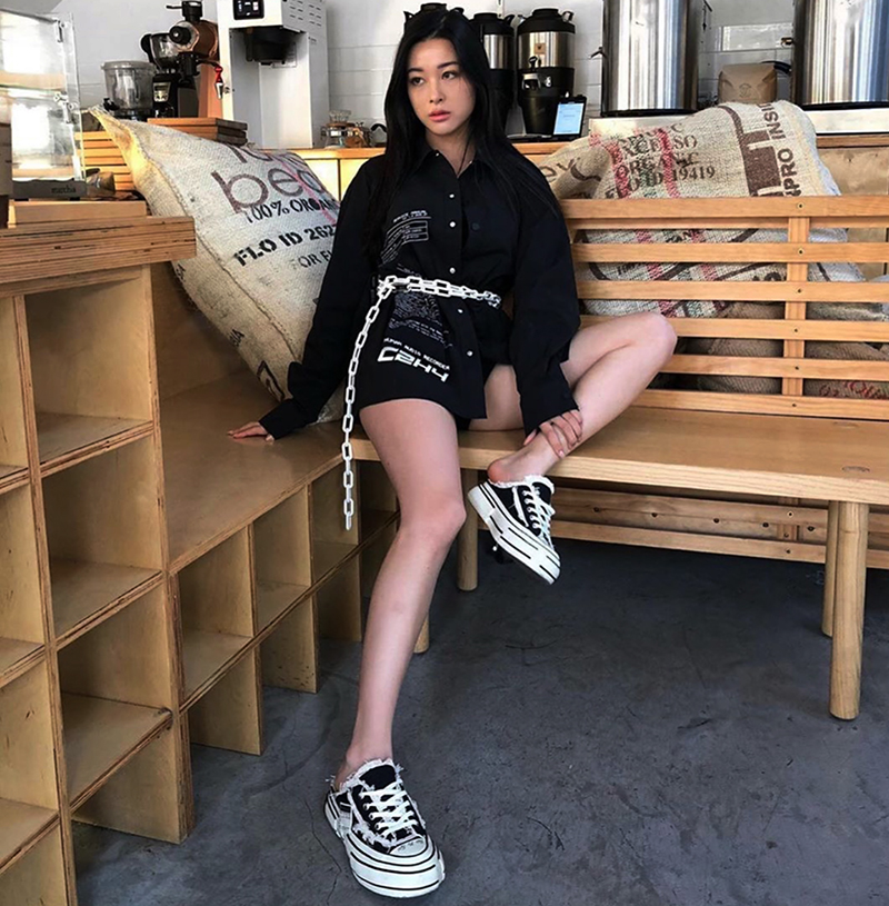 converse xvessel thu hut gioi mo dieu boi su doc dao pha cach.3