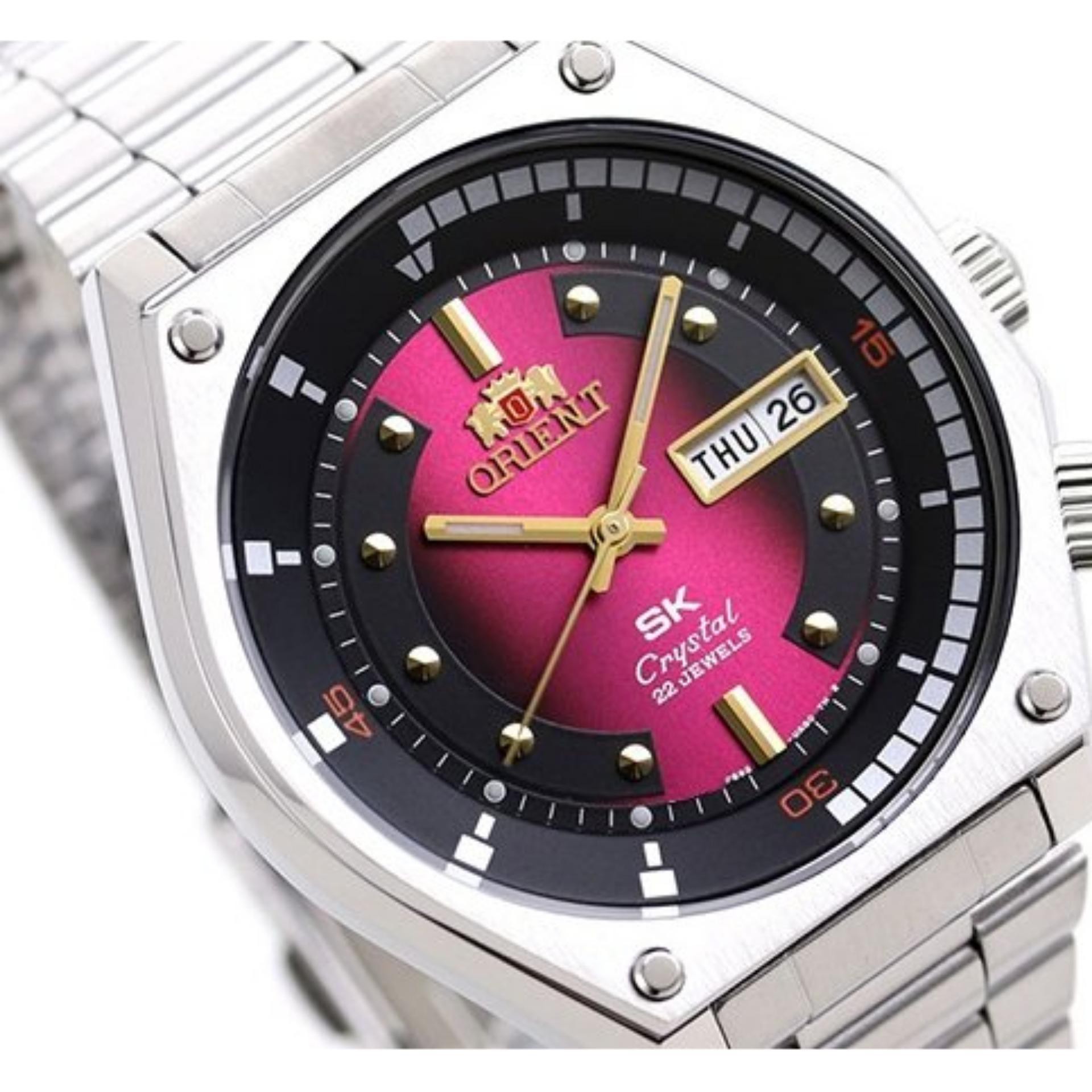 orient ra mat sk mat lua thu hut gioi mo dieu.4