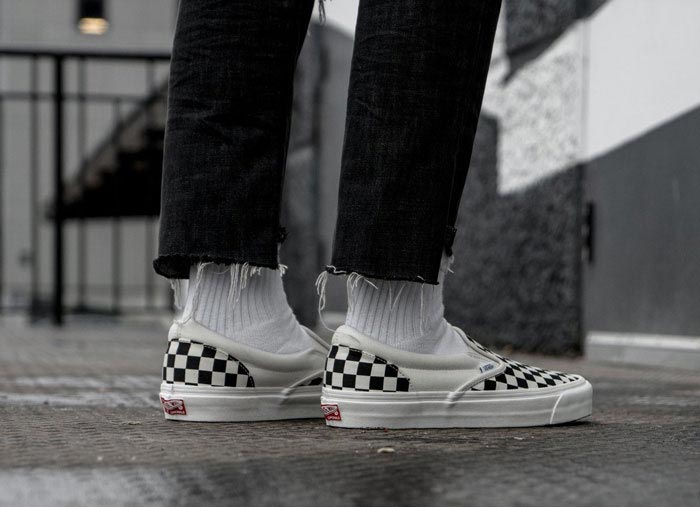 tim hieu ve hoa tiet kinh dien cua vans vault checkerboard.4