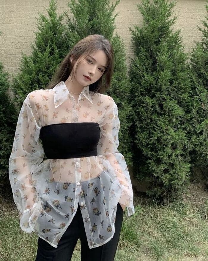 ao so mi hoa tiet mon do khong the thieu trong tu do cua moi co nang.4