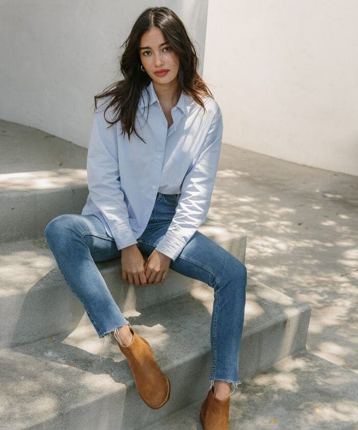 diem danh nhung cach phoi do that xinh voi ao so mi xanh duong.2