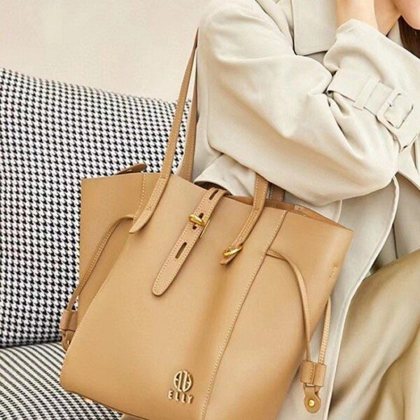 tui xach nu cao cap da that elly et153