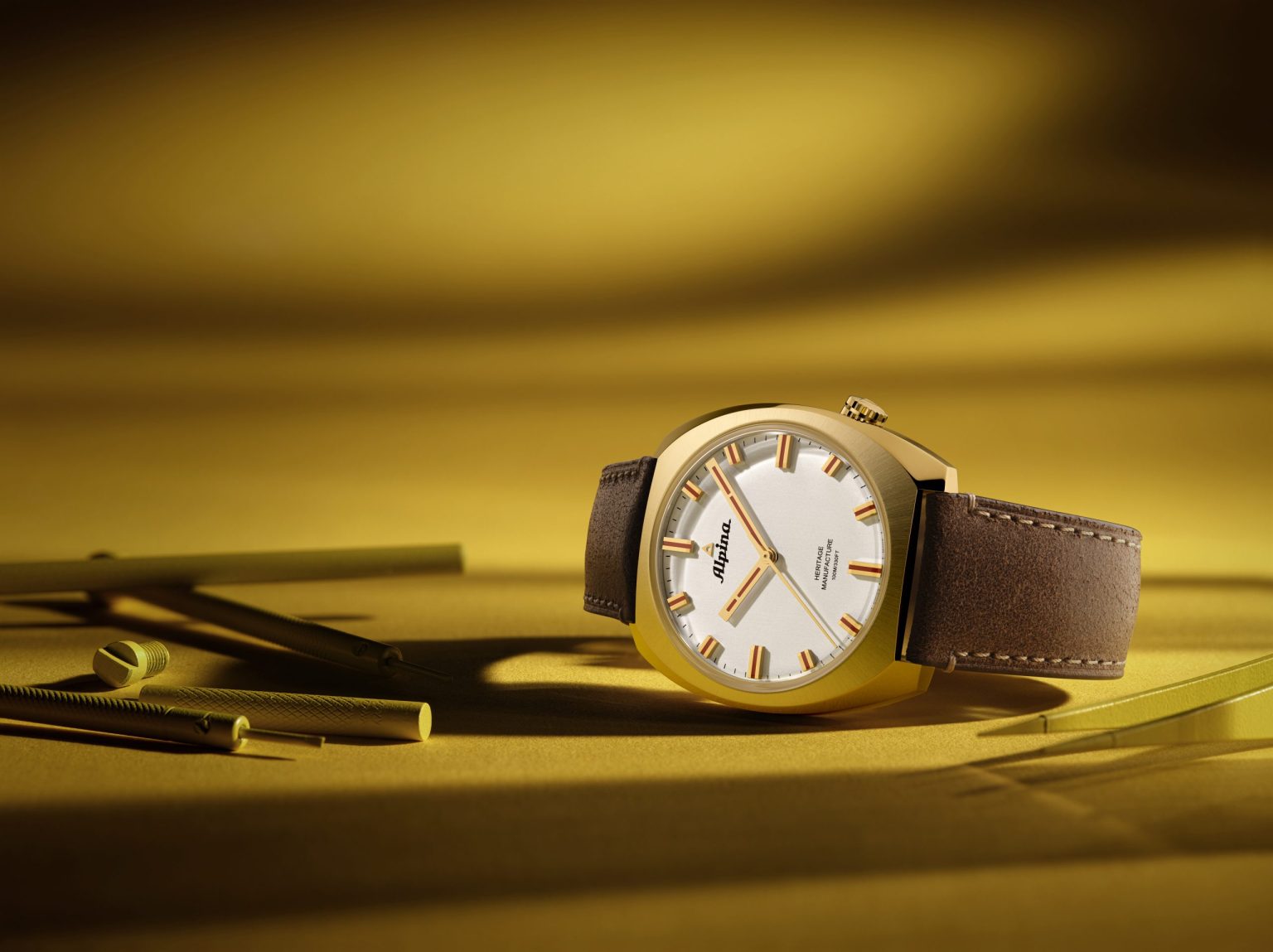 mau dong ho mang thiet ke hoai co startimer pilot heritage manufacture cua alpina.3