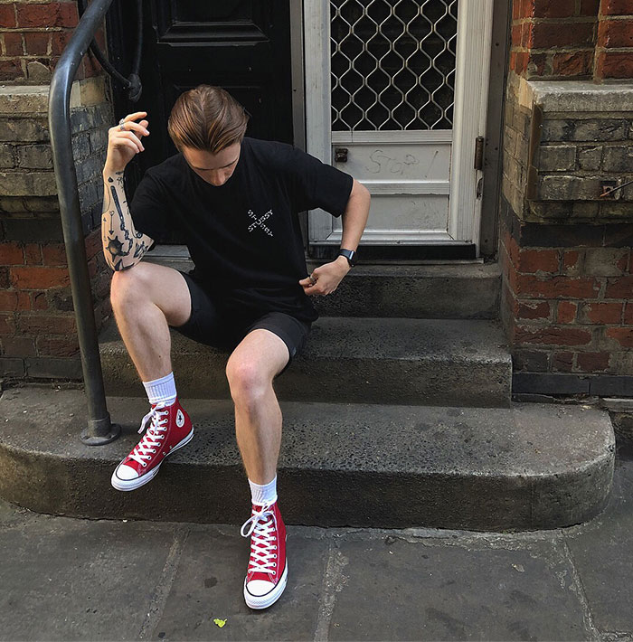 ly giai vi sao chuck taylor classic luon co vi tri vung chai trong long gioi mo dieu.4