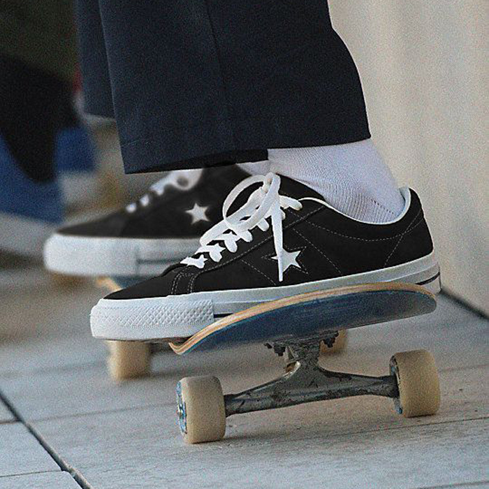 diem danh cac cai tien cua giay converse.6