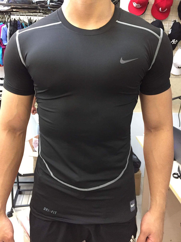 kham pha su tuyet voi khi mua do tap nike.4