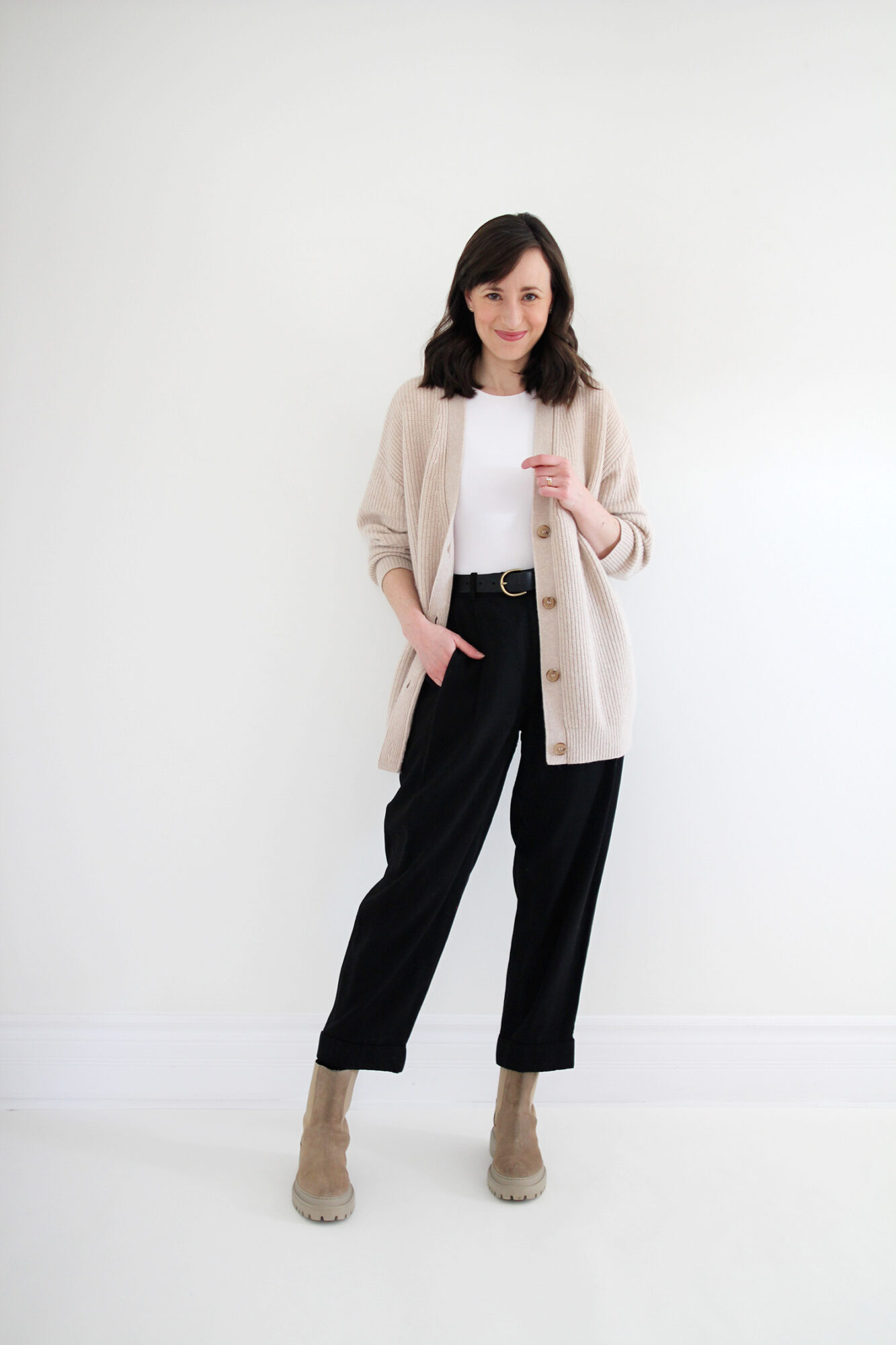 tim hieu ve phong cach phoi do danh cho dan cong so business casual.4