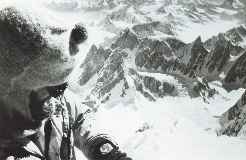 co che bao ve lam nen thuong hieu cua dong ho certina double security.4